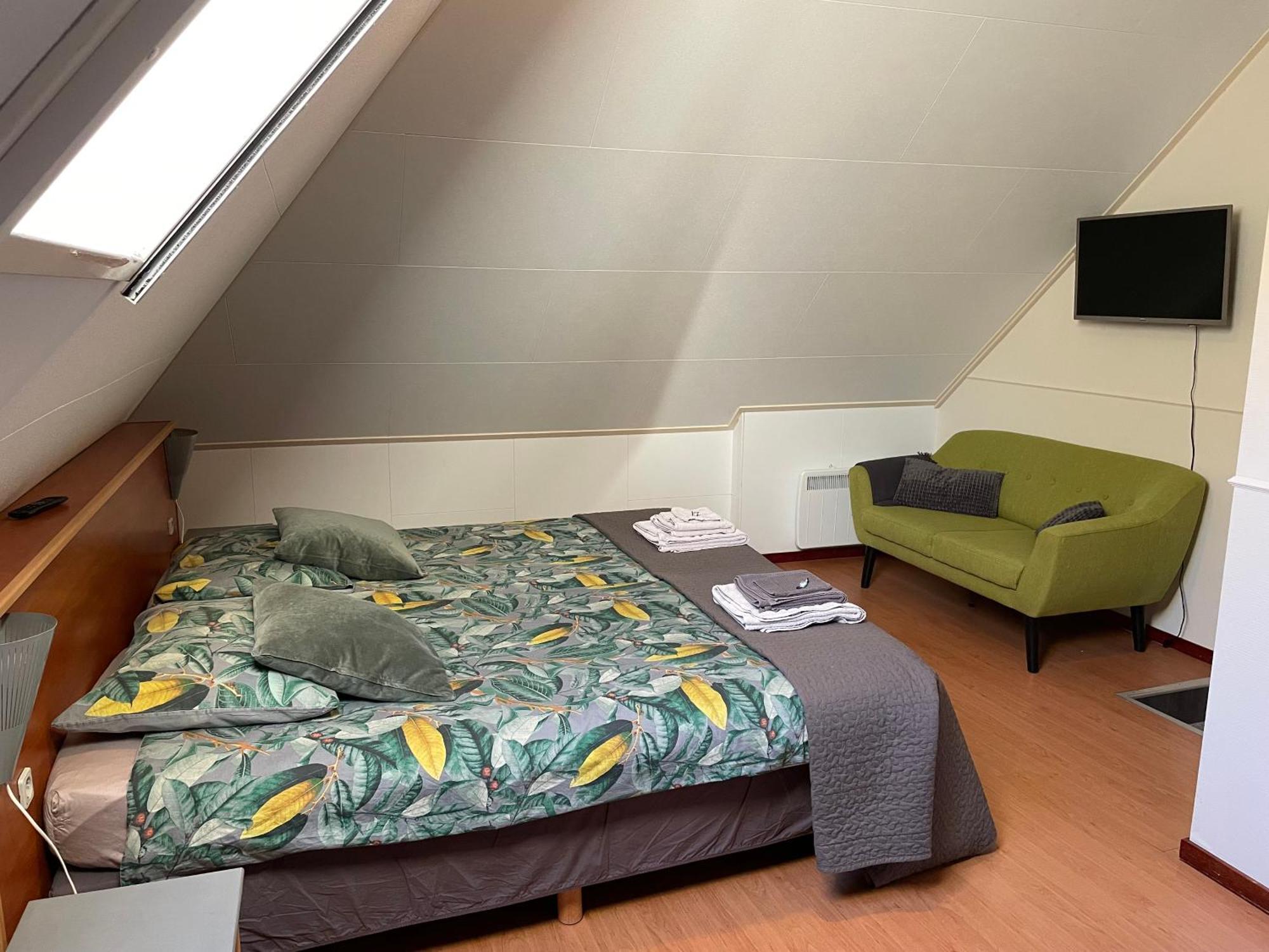 Hotel An De Esch à Dwingeloo Extérieur photo